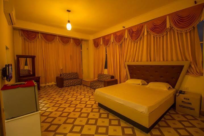 Chilaw City Hotel ネゴンボ エクステリア 写真