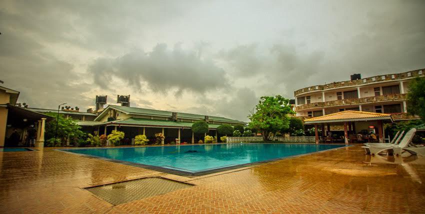 Chilaw City Hotel ネゴンボ エクステリア 写真