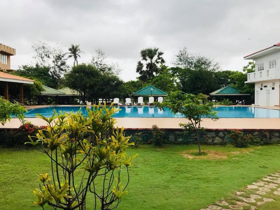 Chilaw City Hotel ネゴンボ エクステリア 写真